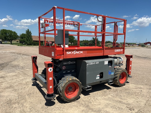 2017 Skyjack SJ6826 RT Dual Fuel 4x4 Scissor Lift