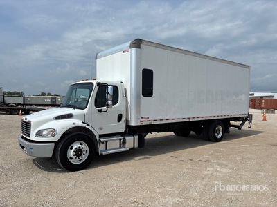 2021 Freightliner M2 106 4x2 شاحنة فان