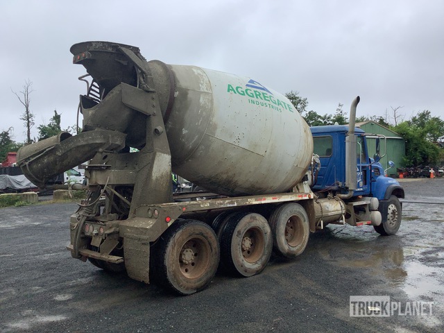 CAMIóN REVOLVEDOR 2007 MACK MCNEILUS 10.5 CYD