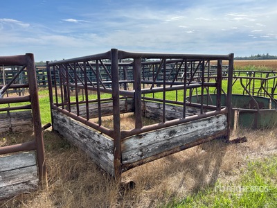 Square bale 7 ft x 9 ft Livestock Feeder