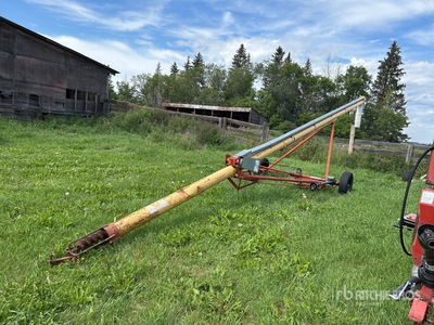 Westfield 207-41 7 in x 41 ft Grain Auger (Inoperable)