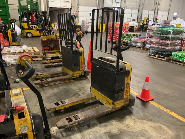 2013 Yale MPB040-EN24T2736 4000 lb Electric Pallet Jack (Inoperable)