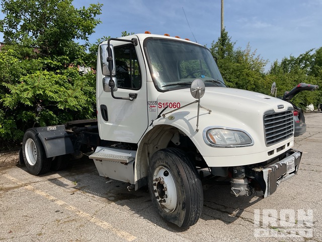 CAMIóN 2016 FREIGHTLINER