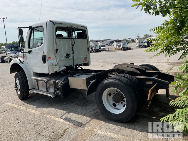 CAMIóN 2016 FREIGHTLINER