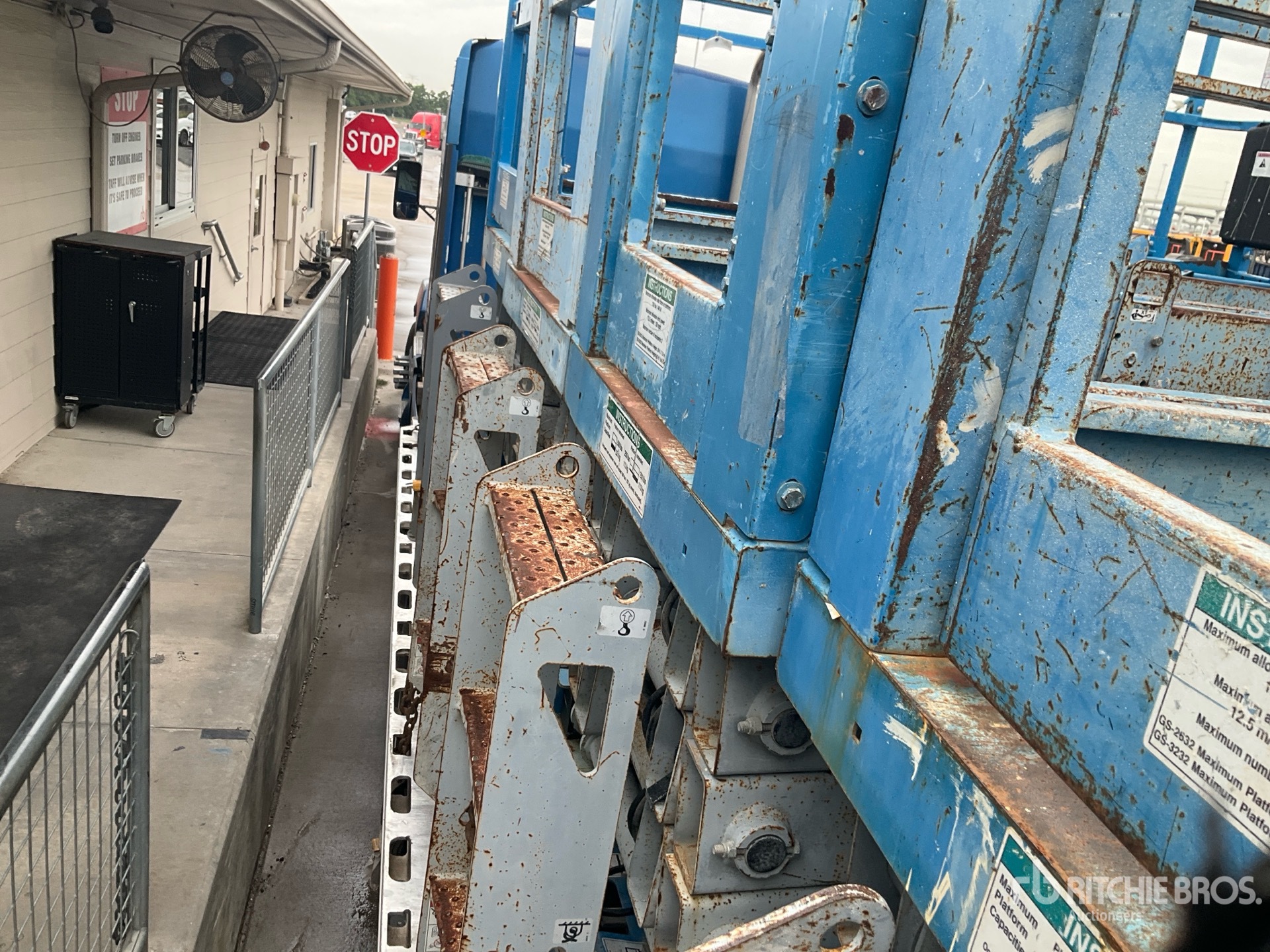 2015 Genie GS2632 Scissor Lift