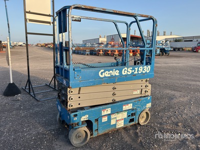 2016 Genie GS-1930 Electric Scissor Lift