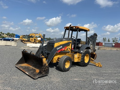 2021 John Deere 310L EP 4x2 Retroexcavadora