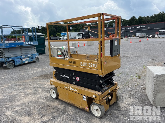 ELEVADOR TIJERA 2019 SKYJACK SJIII3219