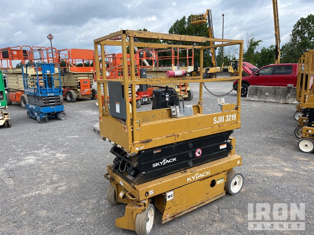 ELEVADOR TIJERA 2019 SKYJACK SJIII3219