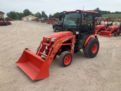 Kubota LX2610HSDC 4WD Trattore da giardinaggio