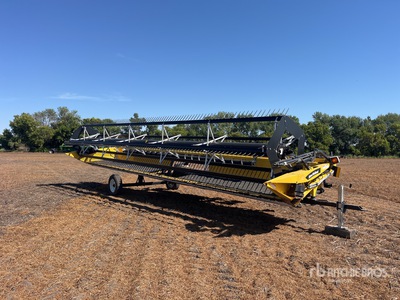 Honey Bee 94C 30 ft Draper Combine Header