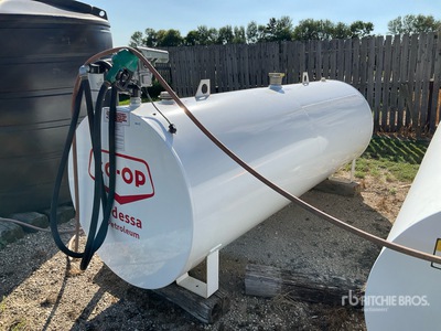 2023 Westeel 1000 gal Serbatoio carburante