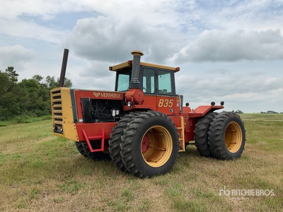 1982 Versatile 835 Tractor agrícola articulado