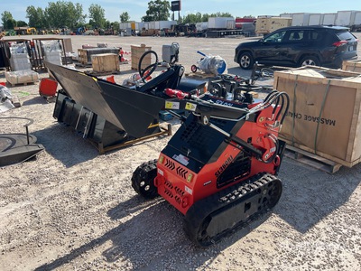 2025 SDLOOL SL380R Mini Compact Track Loader (Unused)