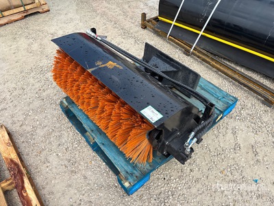 2025 GIYI GY-QSJ 44 in Mini sweeper (Unused)