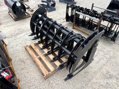 2025 GIYI GY-HWG72C 72 in Skid Steer Root Rake (Unused)
