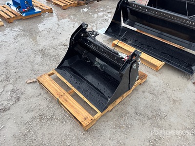 2025 GIYI GY-XKH39F 39 in 4 in 1 Mini Skid Steer Bucket (Unused)