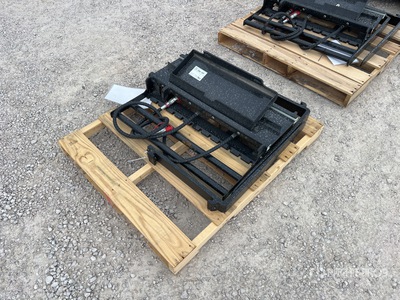 2025 GIYI GY-CYHC 44 in Mini Skid Steer Forks (Unused)