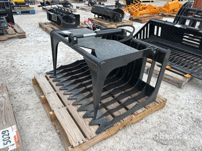 2025 GIYI GY-HWG44C 44 in Rock Skid Steer Grapple (Unused)