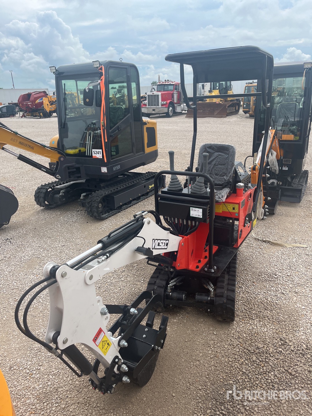 2025 VICSEC VC08R Mini Excavator (Unused)