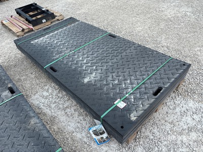 Quantity of (12) 2025 SKLP SK-LJB12 8 ft x 4 ft (12 mm Thick) Placas de acero (Unused)