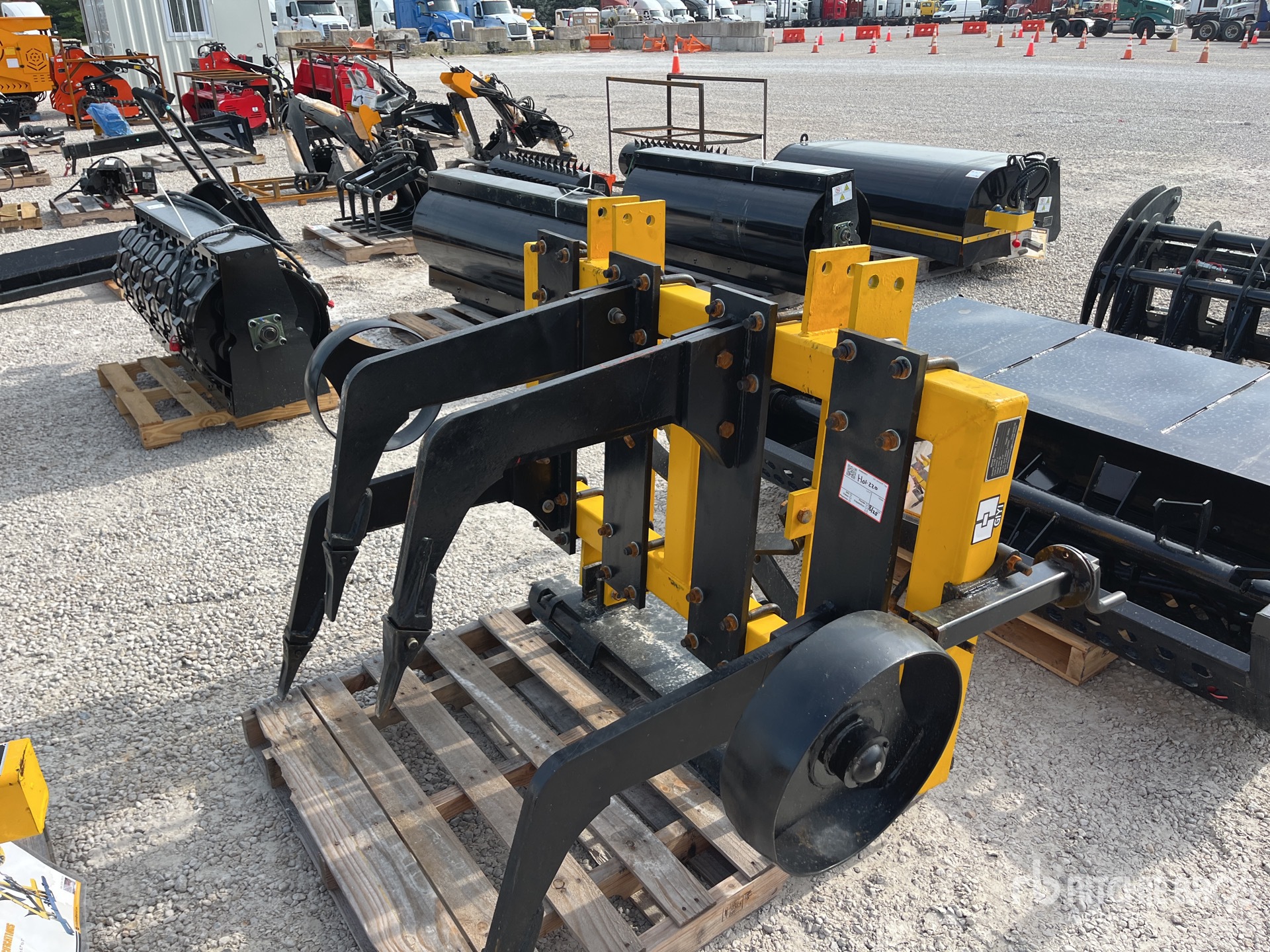 2025 GIYI GY-TL59 Skis Steer Deep Tiller (Unused)