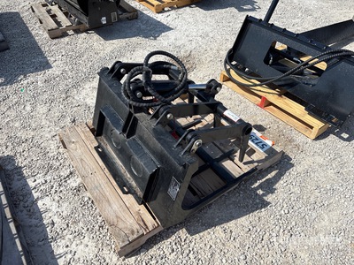 2025 GIYI GY-HWG44C 38 in Skeleton Mini Skid Steer Grapple (Unused)