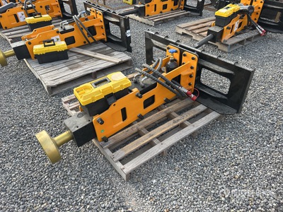 2025 GIYI GY-D680 Skid Steer Post Driver (Unused)