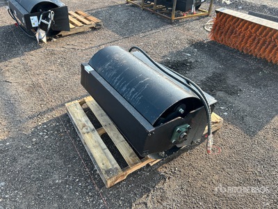 2025 GIYI GY-VR39 39 in Mini Skid Steer Vibratory Roller (Unused)