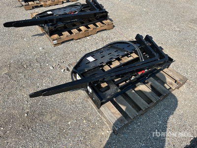 2025 GIYI GY-D CYHC 59 in Side Shift Skid Steer Forks (Unused)