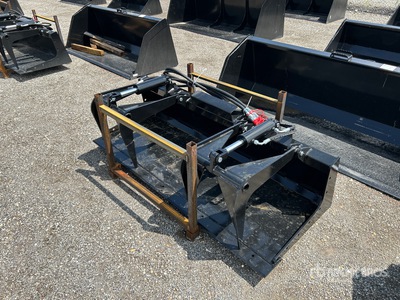 2025 GIYI GY-PG72C 72 in Q/C Skid Steer Grapple (Unused)