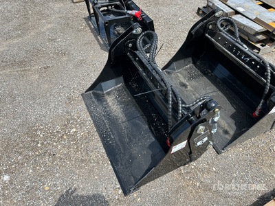2025 GIYI GY-XKH39F 39 in Q/C Multi-Purpose Mini Skid Steer Bucket (Unused)