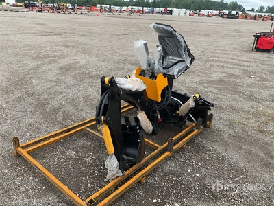 2025 GIYI GY-MBD85 12 in Mini Skid Steer Backhoe Digger (Unused)