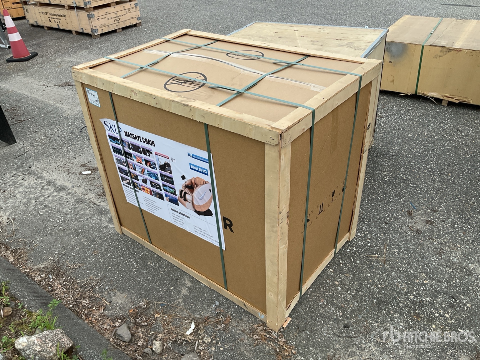 2025 SKLP SK-S13 Massage chair (Unused)