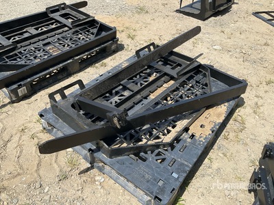 2025 GIYI GY-FK Skid Steer Forks (Unused)