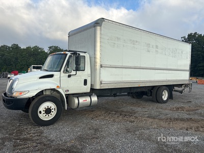 2018 International 4300 4x2 Kastenwägen (Inoperable)