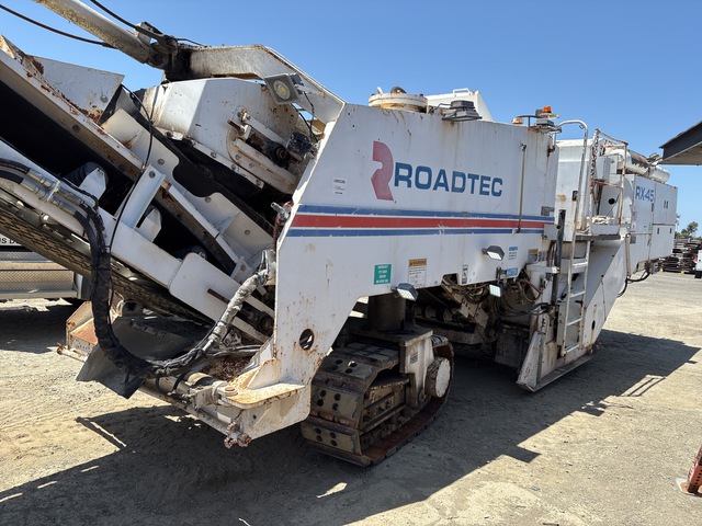 Roadtec RX-45 Tracked Cold Planer