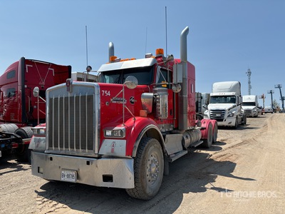 2019 Kenworth W900 6x4 Heavy Haul T/A Sleeper Truck Tractor (Inoperable)