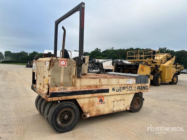 COMPACTADOR NEUMáTICO INGERSOLL RAND PT125R