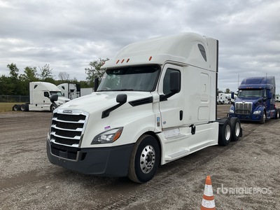 2018 Freightliner Cascadia 126 6x4 トラックトラクター（T/A） (Inoperable)