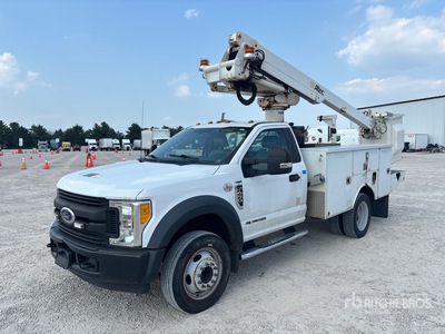 2017 Altec AT235 35 ft on 2017 Ford F-450 4x2 Arbeitsbühne-Lkw