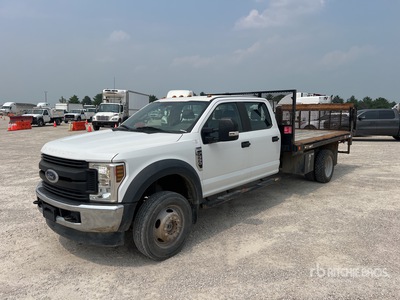 2018 Ford F-550 XL 4x4 Crew Cab Flatbed Truck
