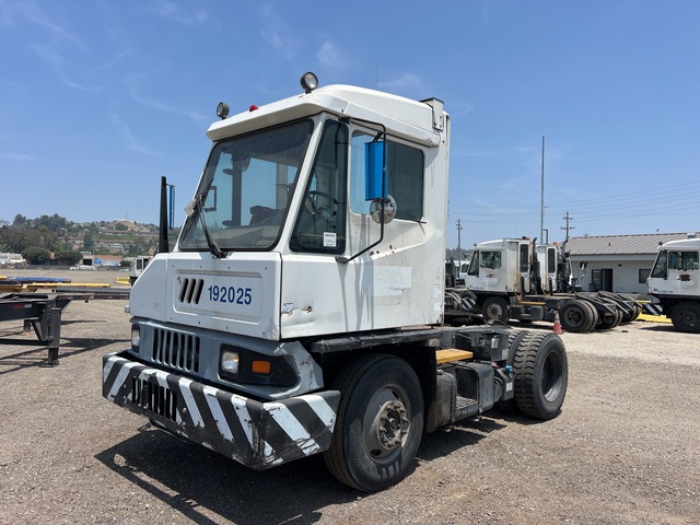 2019 Ottawa T2 4x2 Spotter Truck 2019 Ottawa T2 4x2 Spotter Truck