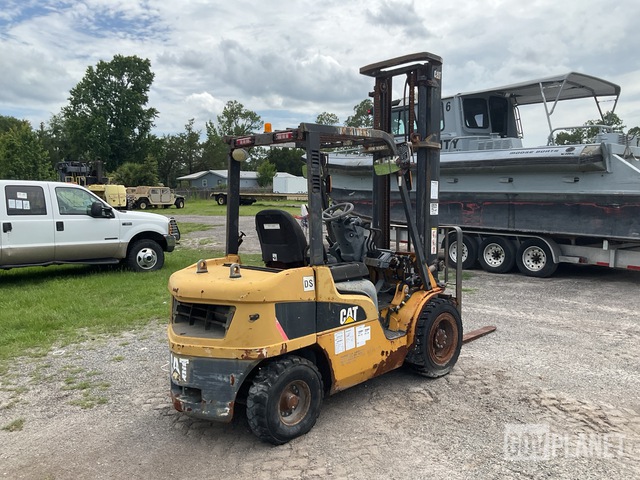 Surplus Cat 2PD6000 Forklift in Lake Butler, Florida, United States ...