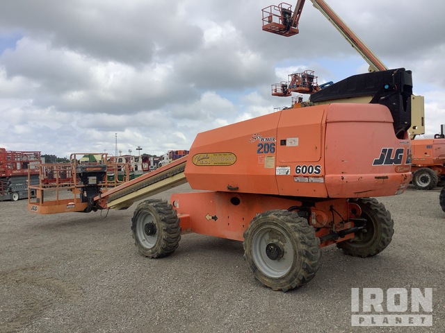 ELEVADOR TELESCóPICO 2013 JLG 4WD 600S