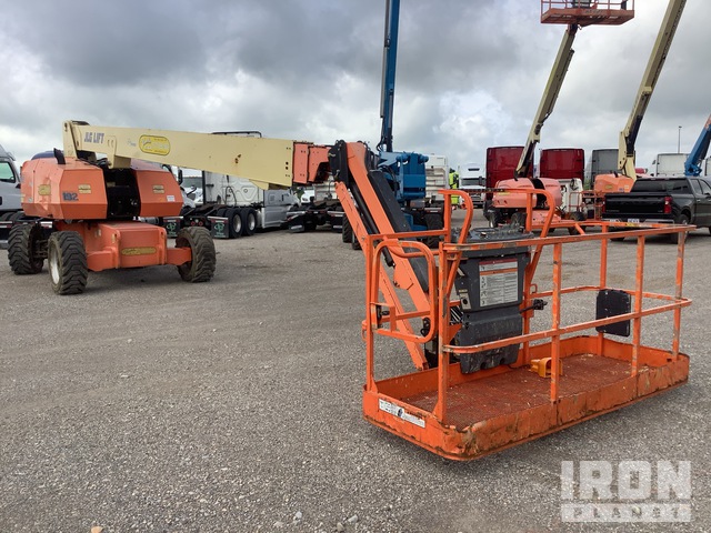ELEVADOR TELESCóPICO 2013 JLG 4WD 860SJ