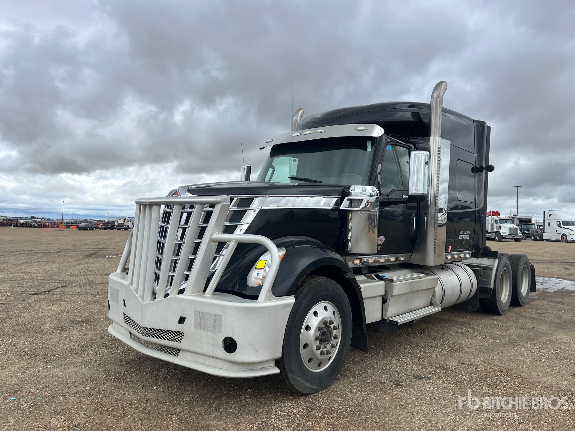 2019 International LoneStar 6x4 T/A Sleeper Truck Tractor