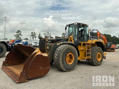 2019 John Deere 844K-III Wheel Loader