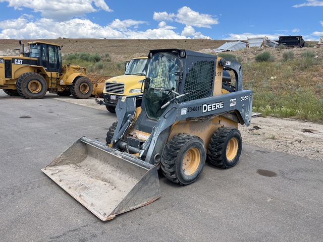 2012 John Deere 326D
