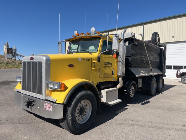 送料込み PETERBILT MODEL 379 トラクター・トレーラーセット 送料込み PETERBILT MODEL 379 トラクター・トレーラーセット